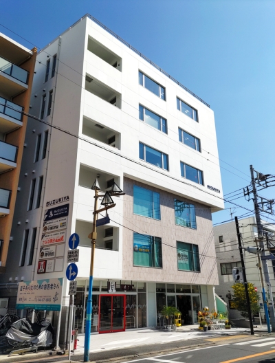 啓明館 逗子スクールの外観