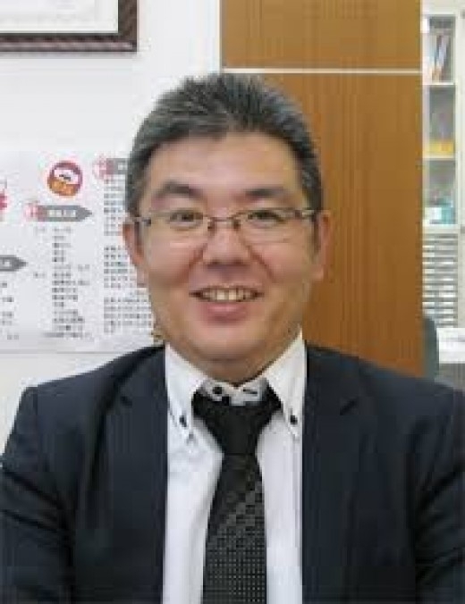 秦野校  林　実