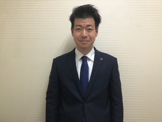 横浜本部校  室長 角田淳史
