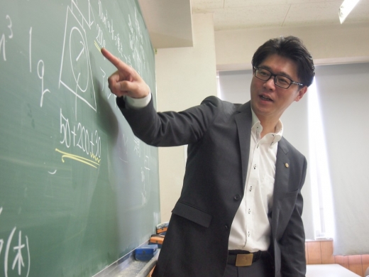 逗子スクール室長 川辺 典生