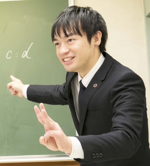 能見台スクール室長 田中 悠介